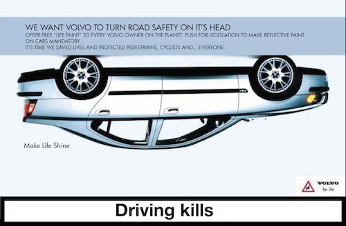 Message d'alerte \"driving kills\"