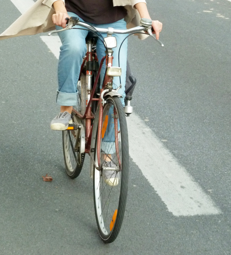 Femme vélo Bruxelles