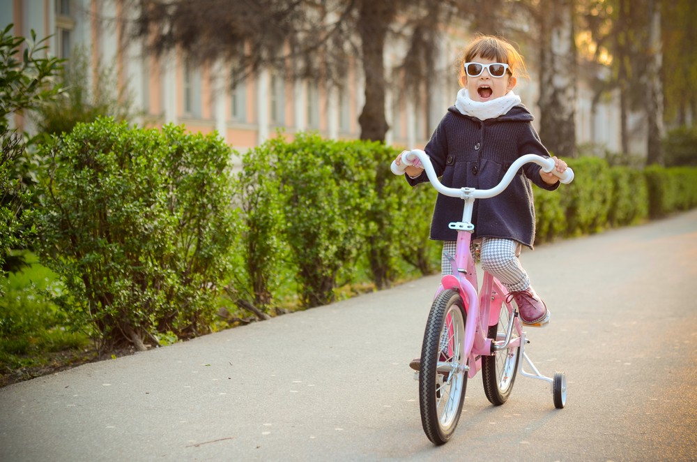 Fillette à vélo