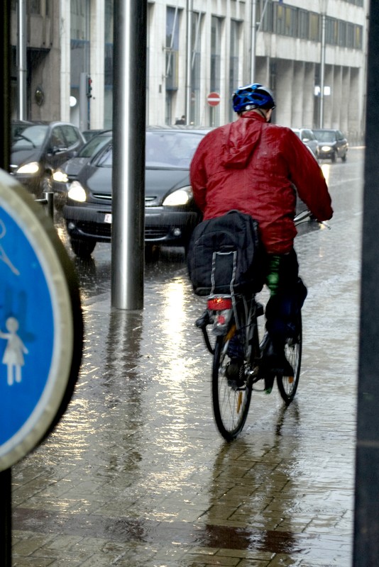 Vélo sous la pluie